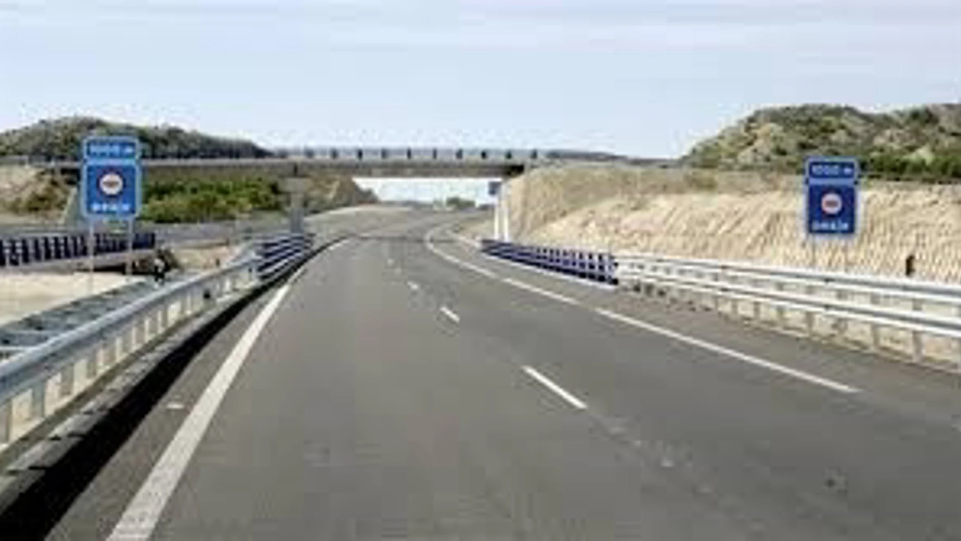 Muere un joven de 19 años en un accidente al salirse su vehículo de la vía en la AP-68 en Haro (La Rioja)