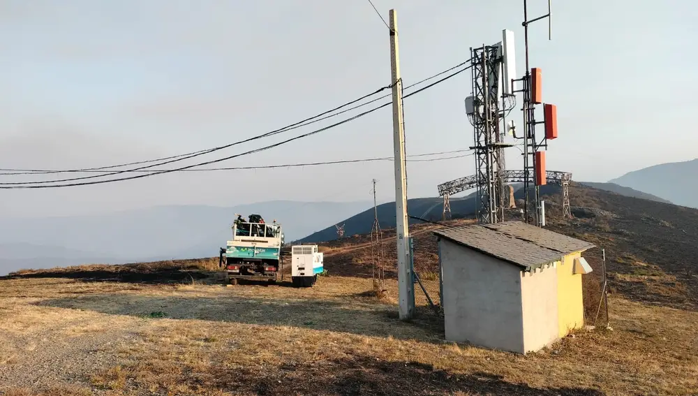 Suc.- Restablecidas las telecomunicaciones en el Valle de Fornela y Boca de Huérgano (León) afectadas por los incendios