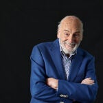 Héctor Alterio: «Tengo 95 años y todavía puedo trabajar en lo que me enriquece, el teatro» 
