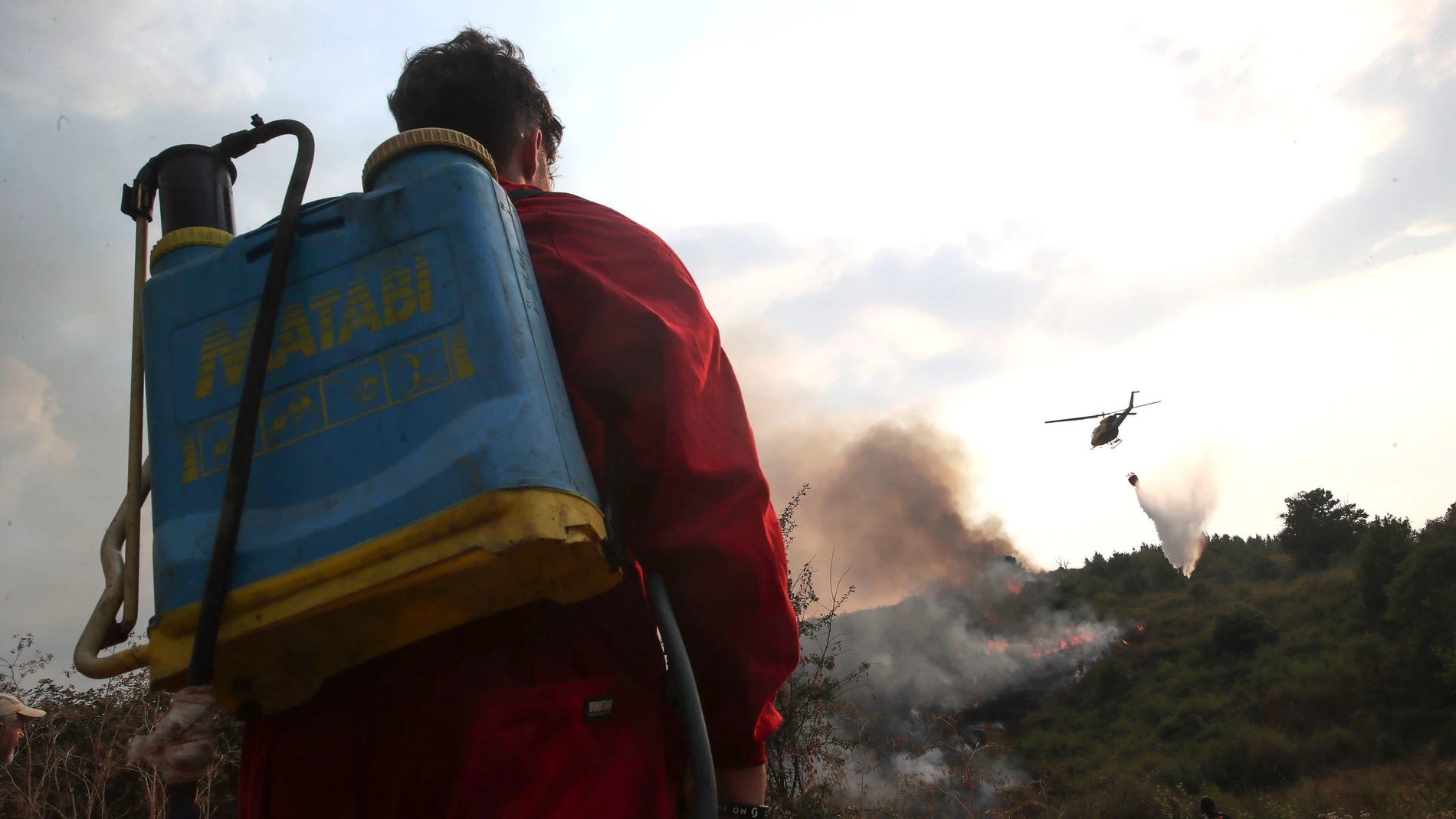 Desde que comenzó el 8 de agosto esta última ola de incendios, 35.691 personas han tenido que ser evacuadas de sus hogares