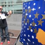 El Gobierno de Aragón lleva a la Fiscalía al actor catalán Toni Albà por celebrar en 'X' la muerte de Lambán