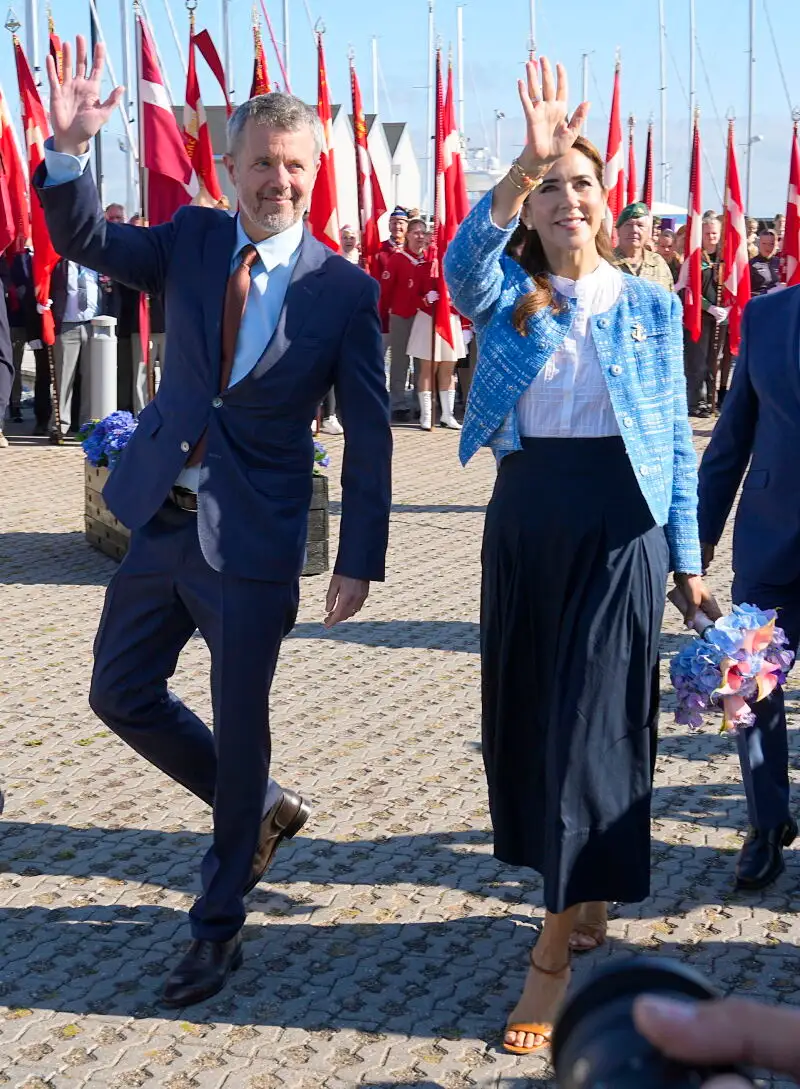 Royals tour Frederikshavn municipality during summer cruise