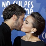 Álex García y Verónica Echegui