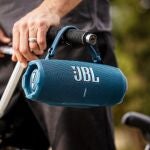 Cuando la fiesta pide volumen, el JBL Flip 7 responde… y encima está en oferta