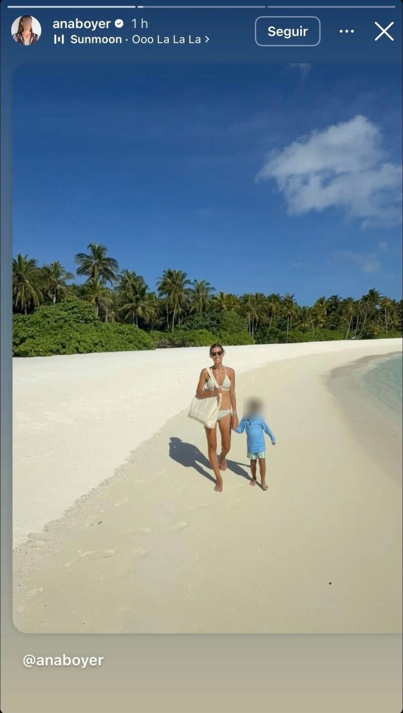 Ana Boyer en sus vacaciones en Maldivas.