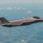 Corea del Norte quiere "cazar" aviones F-35 y lo va a hacer con su revolucionario misil