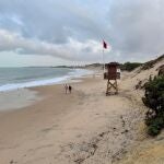 Cádiz.- El 112 avisa que el fuerte oleaje en las costas de Cádiz por mar de fondo se mantendrá hasta la noche del jueves