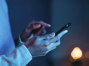 El 82% de la población española quiere prohibir las redes sociales a menores de 14 años, según un estudio El 82% de la población española quiere prohibir las redes sociales a menores de 14 años, según un estudio