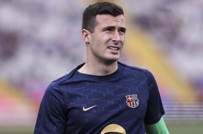 Fútbol.- El portero Iñaki Peña renueva con el Barcelona hasta 2029 y se marcha cedido al Elche
