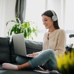 Los científicos llevan cuatro años estudiando el teletrabajo y han llegado a una conclusión muy clara: “Trabajar desde casa nos hace más felices”