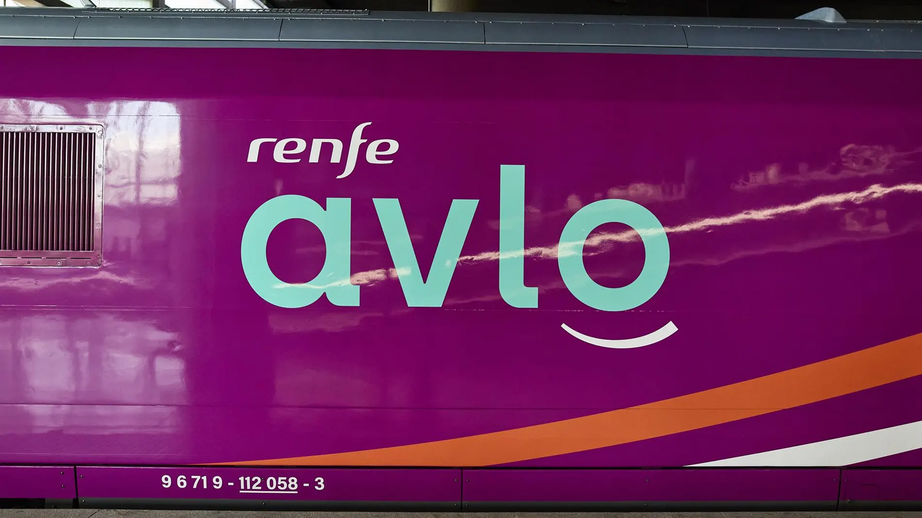 MADRID.-Renfe sustituirá los Avlo que circulan por la línea de alta velocidad Madrid-Barcelona por AVE