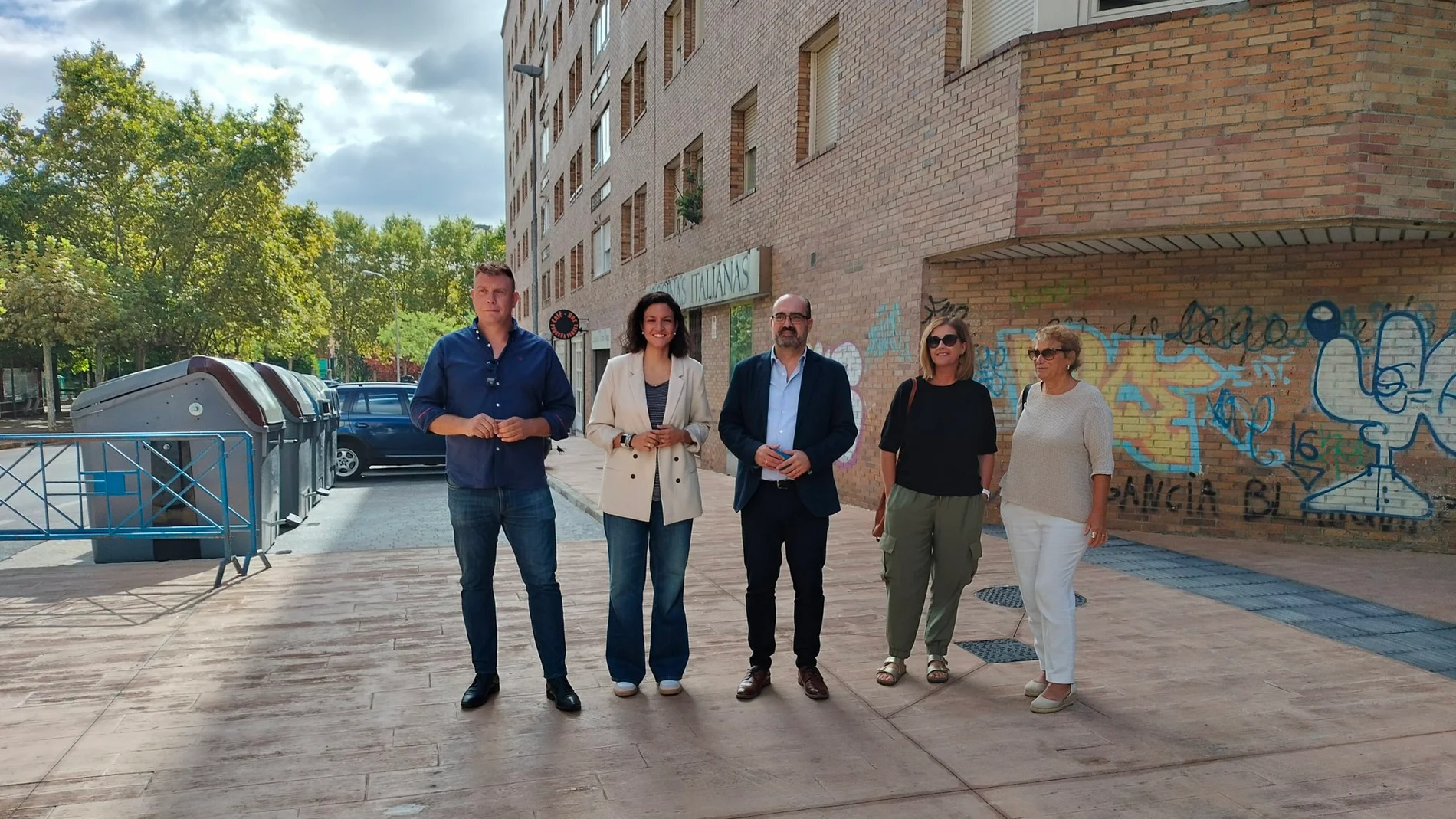 El alcalde de Ponferrada, Marco Morala, inaugura las renovadas calles