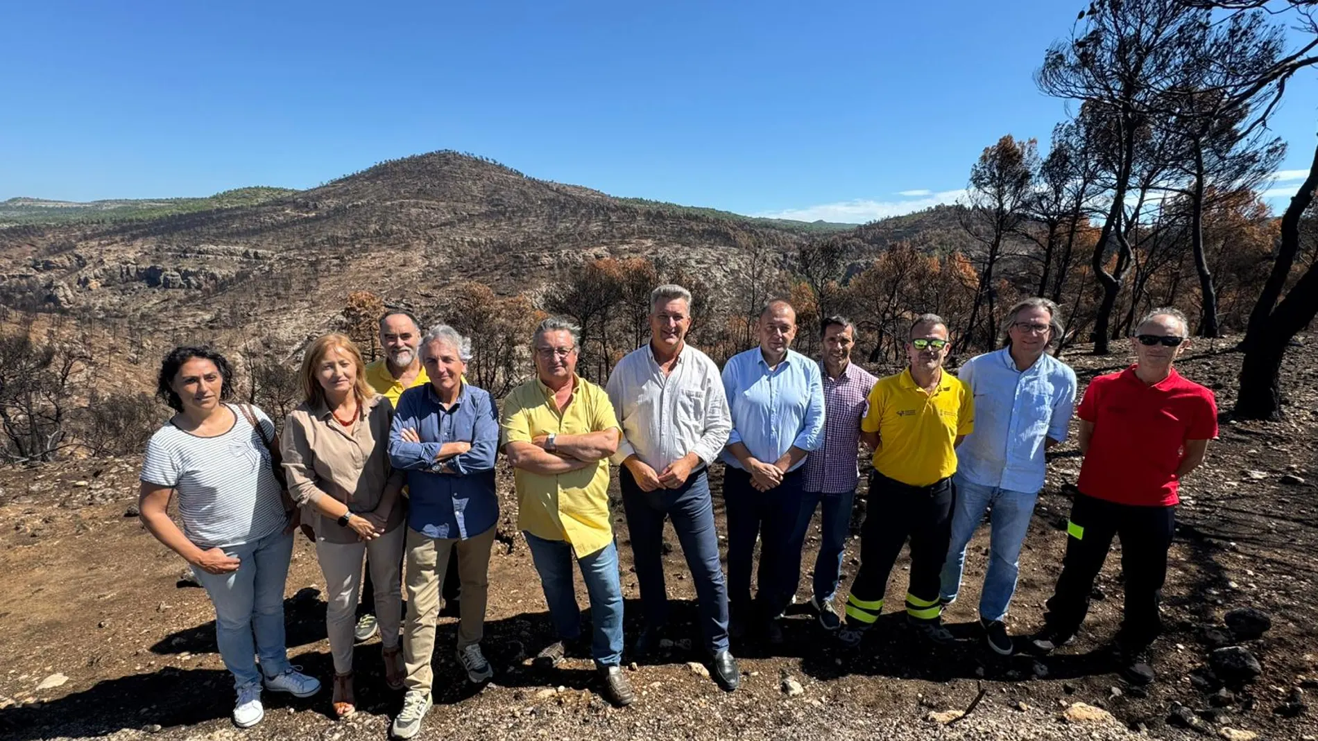 Comienzan a evaluar el área afectada para restaurarla tras el incendio en Teresa de Cofrentes