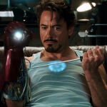 El origen del Doctor Doom de Robert Downey Jr. está en la película Iron Man, según esta teoría de Marvel