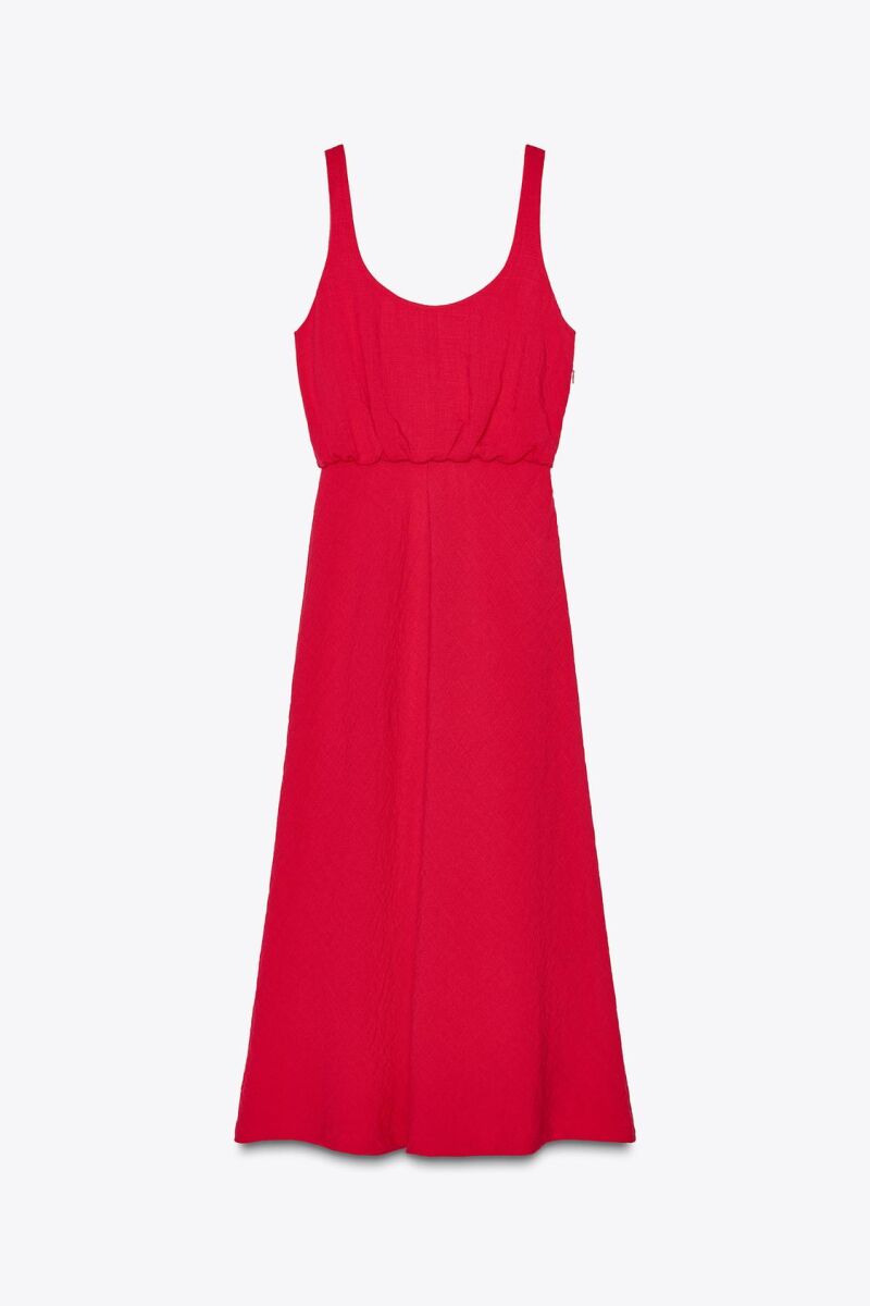 Vestido rojo.