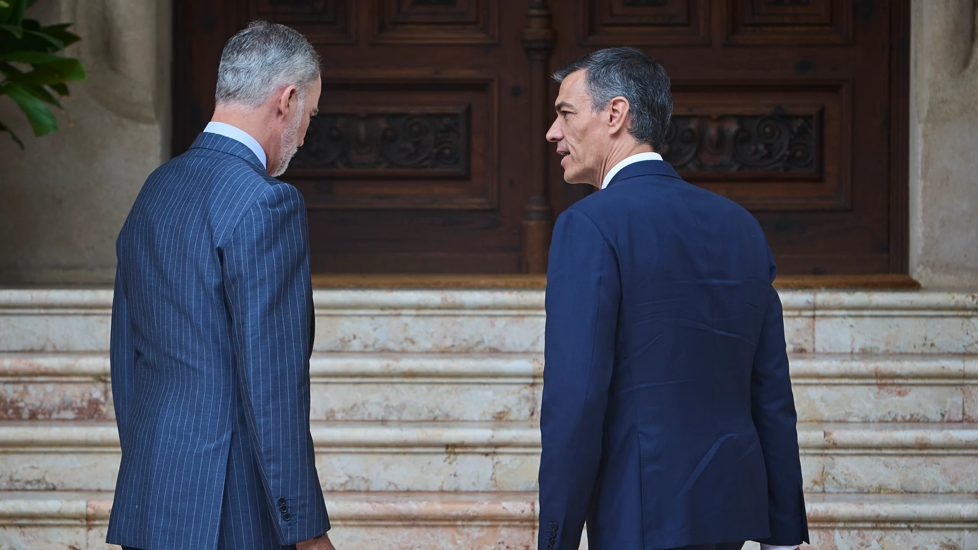Despacho del presidente del gobierno Pedro Sánchez con S.M. el Rey Felipe VI, en el Palacio de Marivent, en Palma de Mallorca.