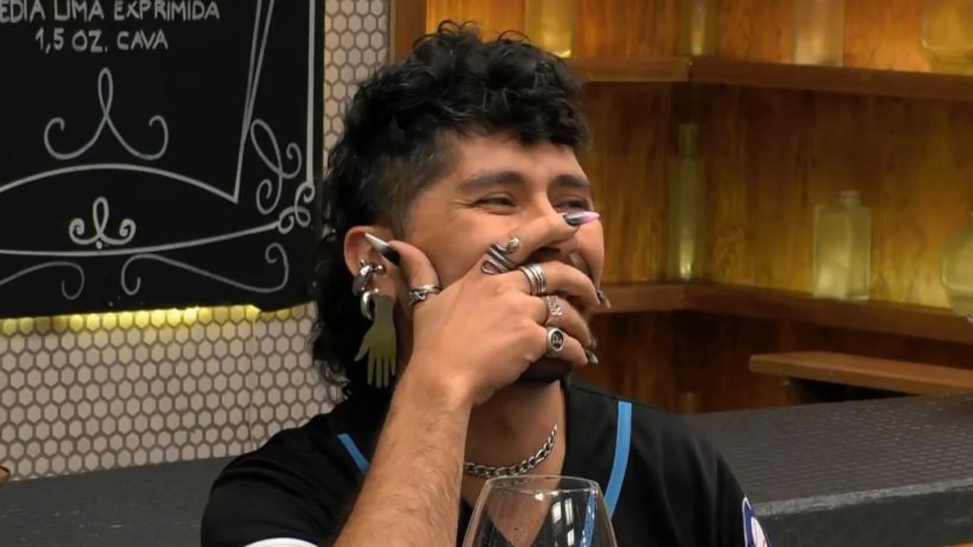 First Dates deja atónitos a los espectadores con el reencuentro de dos solteros del pasado