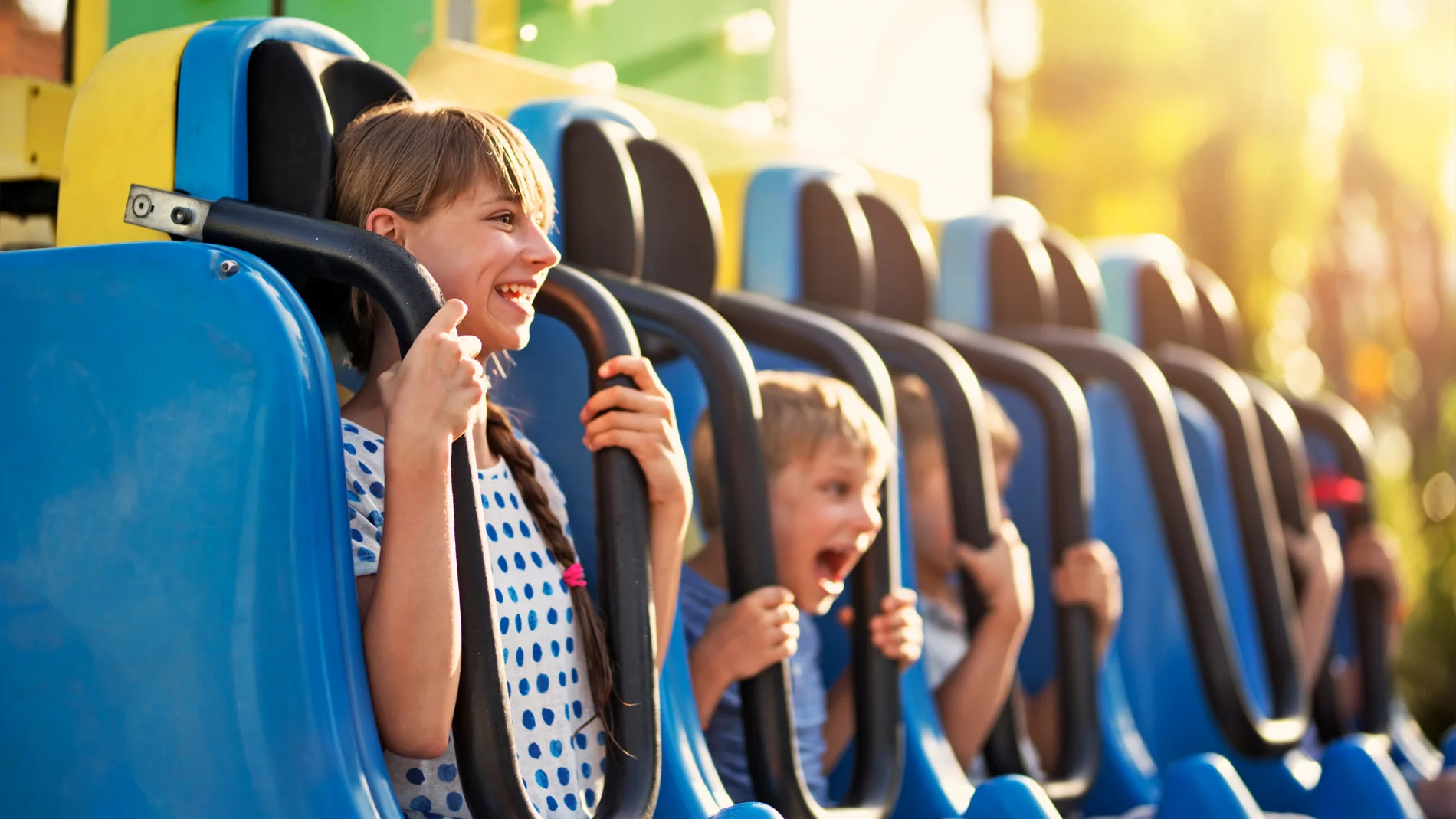 El truco definitivo para evitar colas en los parques de atracciones sin pagar por el pase rápido
