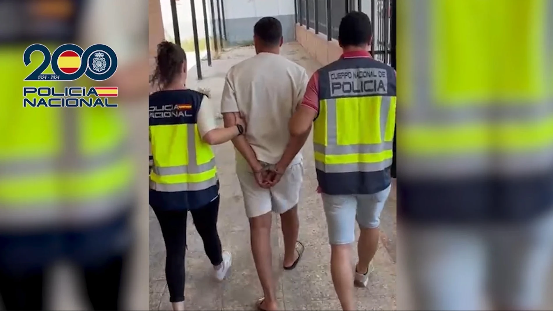 La Policía Nacional detiene a dos hombres por estafar a personas mayores haciéndose pasar por revisores de compañías eléctricas en Madrid REMITIDA / HANDOUT por POLICÍA NACIONAL MADRID Fotografía remitida a medios de comunicación exclusivamente para ilustrar la noticia a la que hace referencia la imagen, y citando la procedencia de la imagen en la firma 29/08/2025