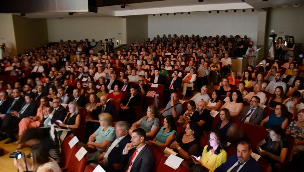 Asistentes al evento Mantenedor de la Fiesta de las Letras 2025