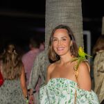 El look de Tamara Falcó con vestido de su colección.