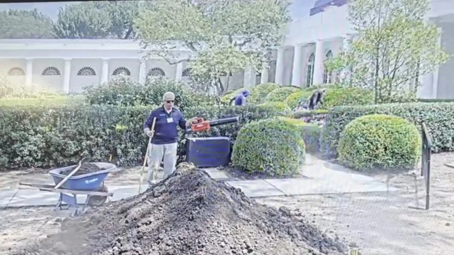 Imágenes del Rose Garden de la Casa Blanca en obras, compartidas por Donald Trump