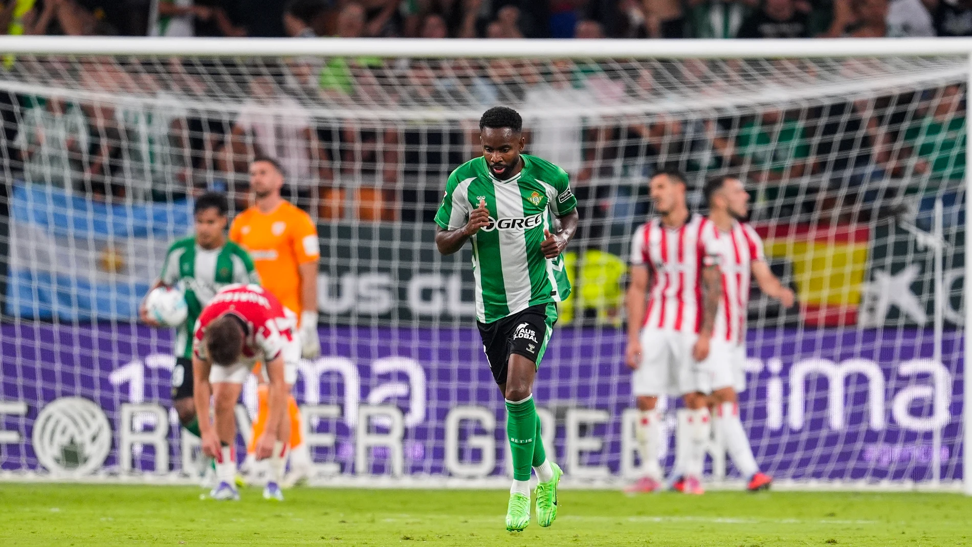 Cedric Bakambu of Real Betis celebrates a goal during the Spanish league, LaLiga EA Sports, football match played between Real Betis and Athletic Club at La Cartuja stadium on August 31, 2025, in Sevilla, Spain. AFP7 31/08/2025 ONLY FOR USE IN SPAIN