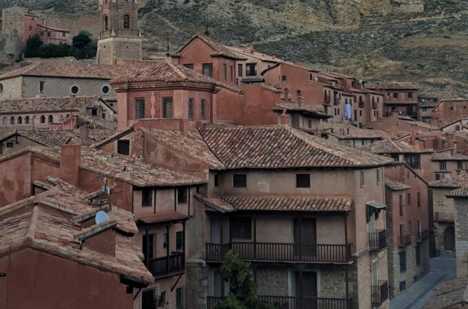 El pueblo más bonito de España para visitar en septiembre: ¿dónde está y qué lo hace especial?