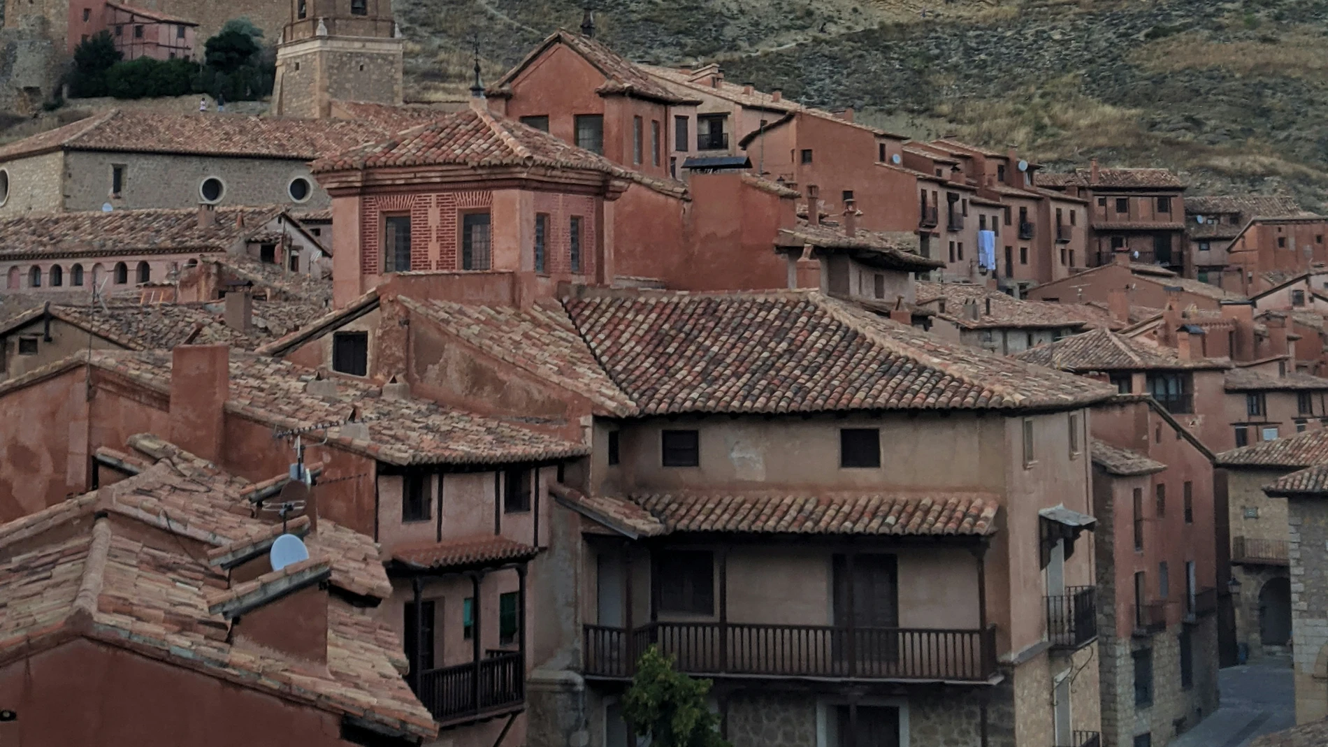 El pueblo más bonito de España para visitar en septiembre: ¿dónde está y qué lo hace especial?