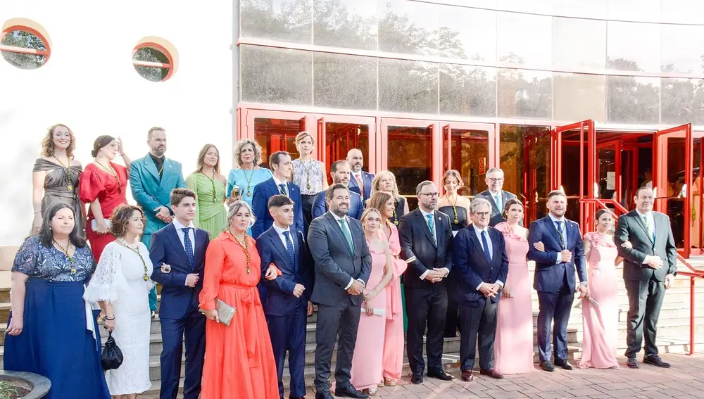 Asistentes al evento junto a Francisco Marhuenda, Mantenedor de la Fiesta de las Letras 2025