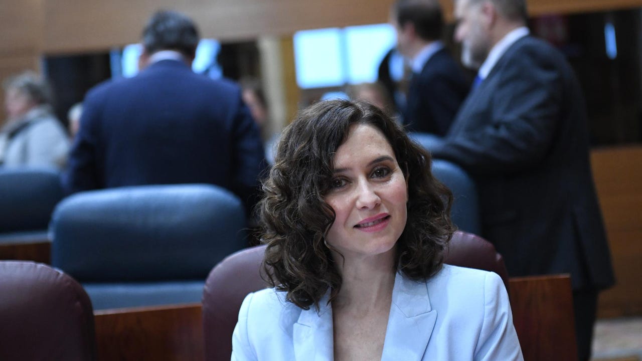 Madrid avisa de que “llegará hasta el final” en la “barbaridad” de la quita de la deuda que “rompe España”