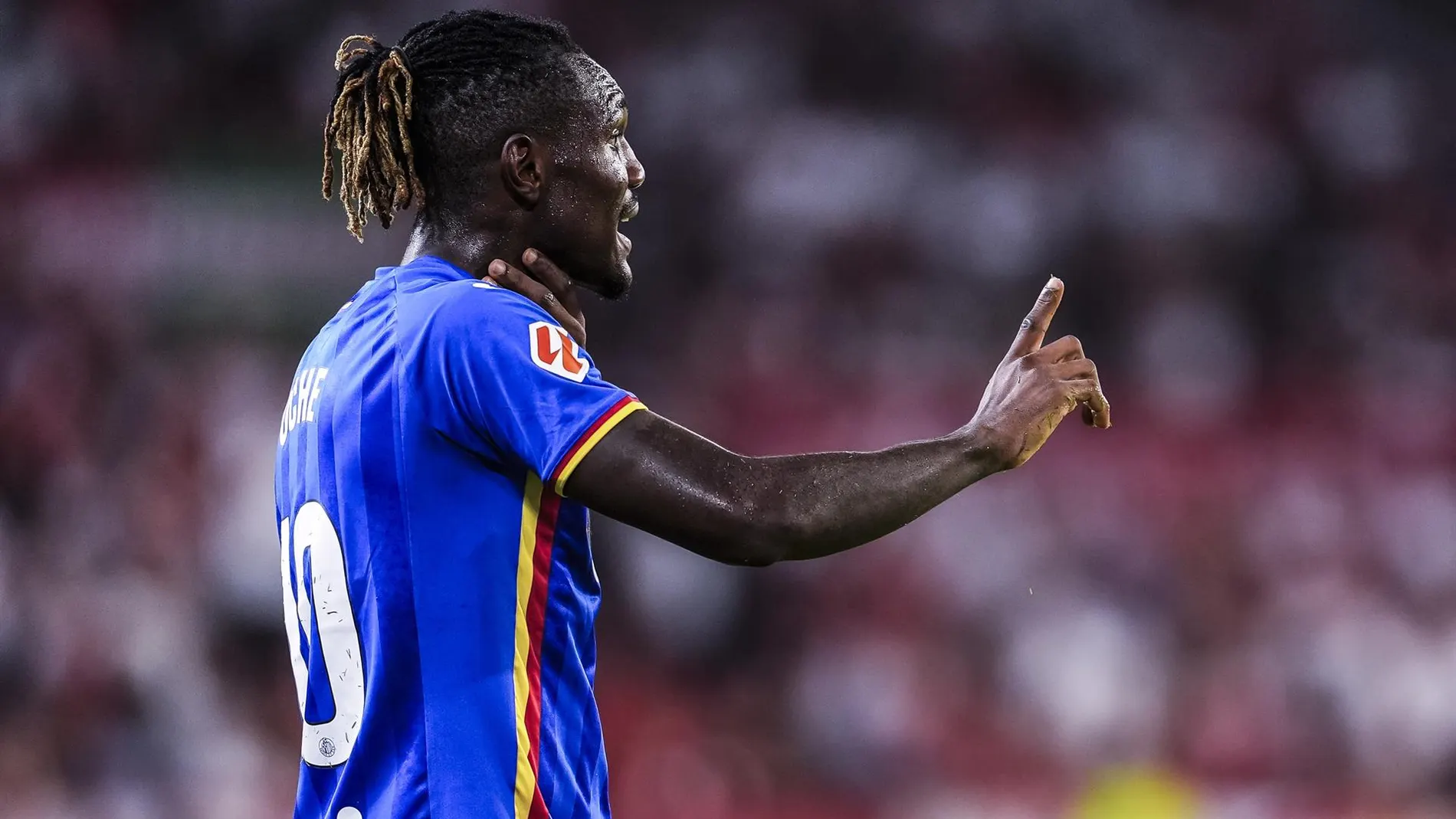 Fútbol.- El Getafe cede a Uche al Crystal Palace y ficha a Kamara, y el Rayo Vallecano se hace con el delantero Alemao