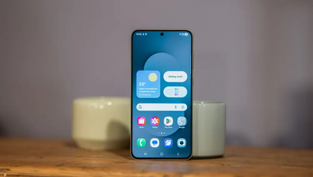 Así luce la pantalla de 6,7 pulgadas del Samsung Galaxy S25 FE