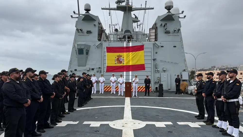 Acto de despedida del BAM 'Rayo'