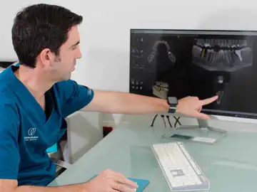 Dr. García del Olmo, Director Médico de Dr. García del Olmo, Director Médico de