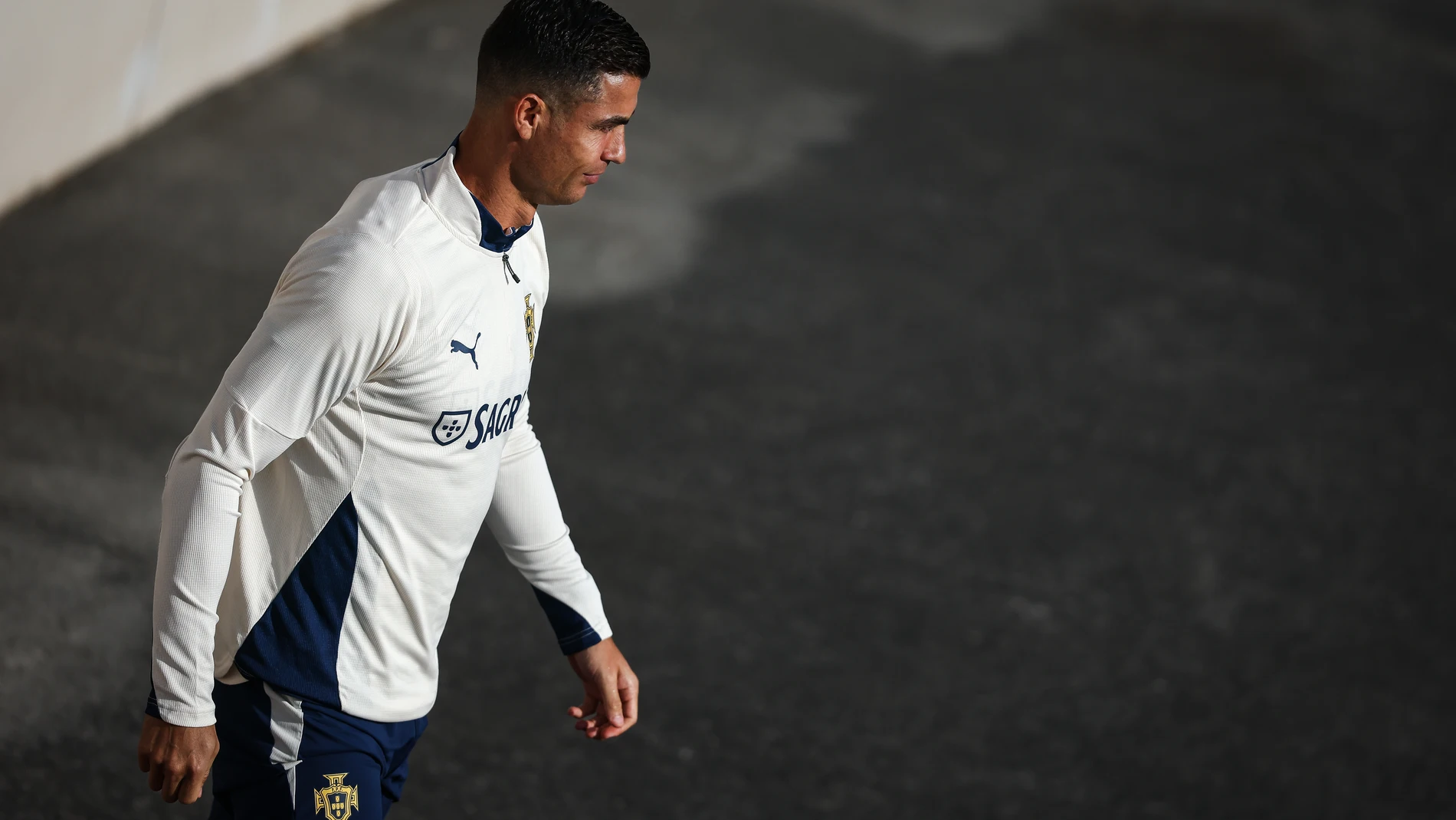 Oeiras (Portugal), 04/09/2025.- Portugal's soccer player Cristiano Ronaldo in action during a training session before the two 2026 FIFA World Cup European Qualifiers Group F matches against Armenia and Hungary at Cidade do Futebol near Lisbon, Portugal, 04 September 2025. (Mundial de Fútbol, Hungría, Lisboa) EFE/EPA/RODRIGO ANTUNES