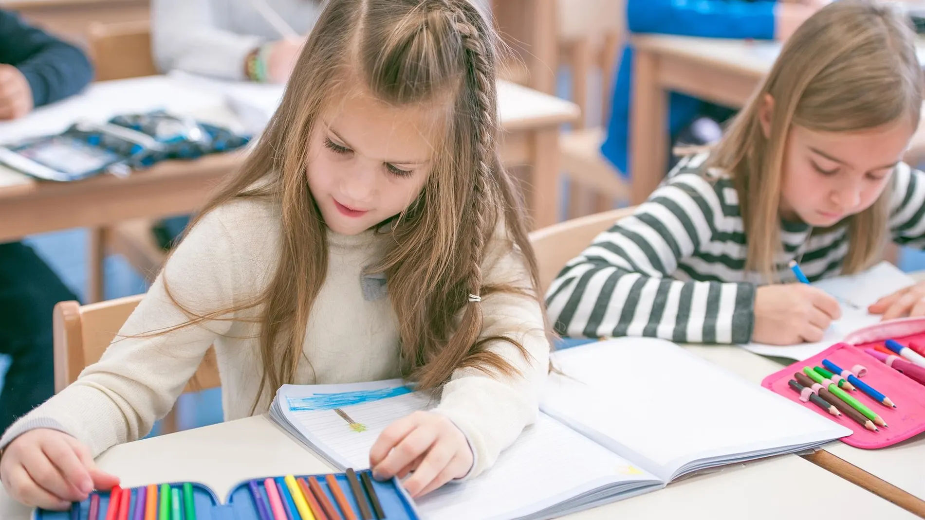 Las ayudas de hasta 200 euros para material escolar del próximo curso se pueden solicitar desde mañana