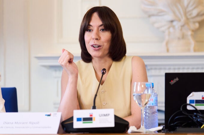 Morant clausura los Cursos de Verano de la UIMP en Santander