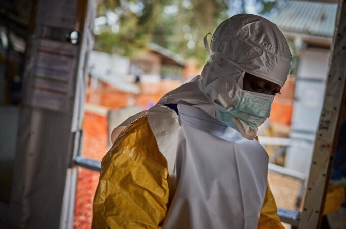 RDCongo.- La OMS confirma un brote de ébola en RDC tras registrar 15 muertes y 28 casos
