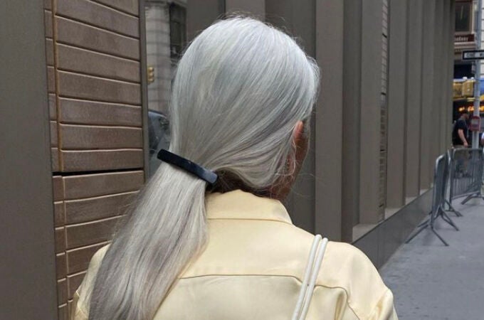 Cómo cubrir las canas sin recurrir a tintes permanentes