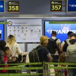 Economía.- Los pasajeros de Ryanair podrán llevar desde hoy un equipaje de mano más grande y gratuito