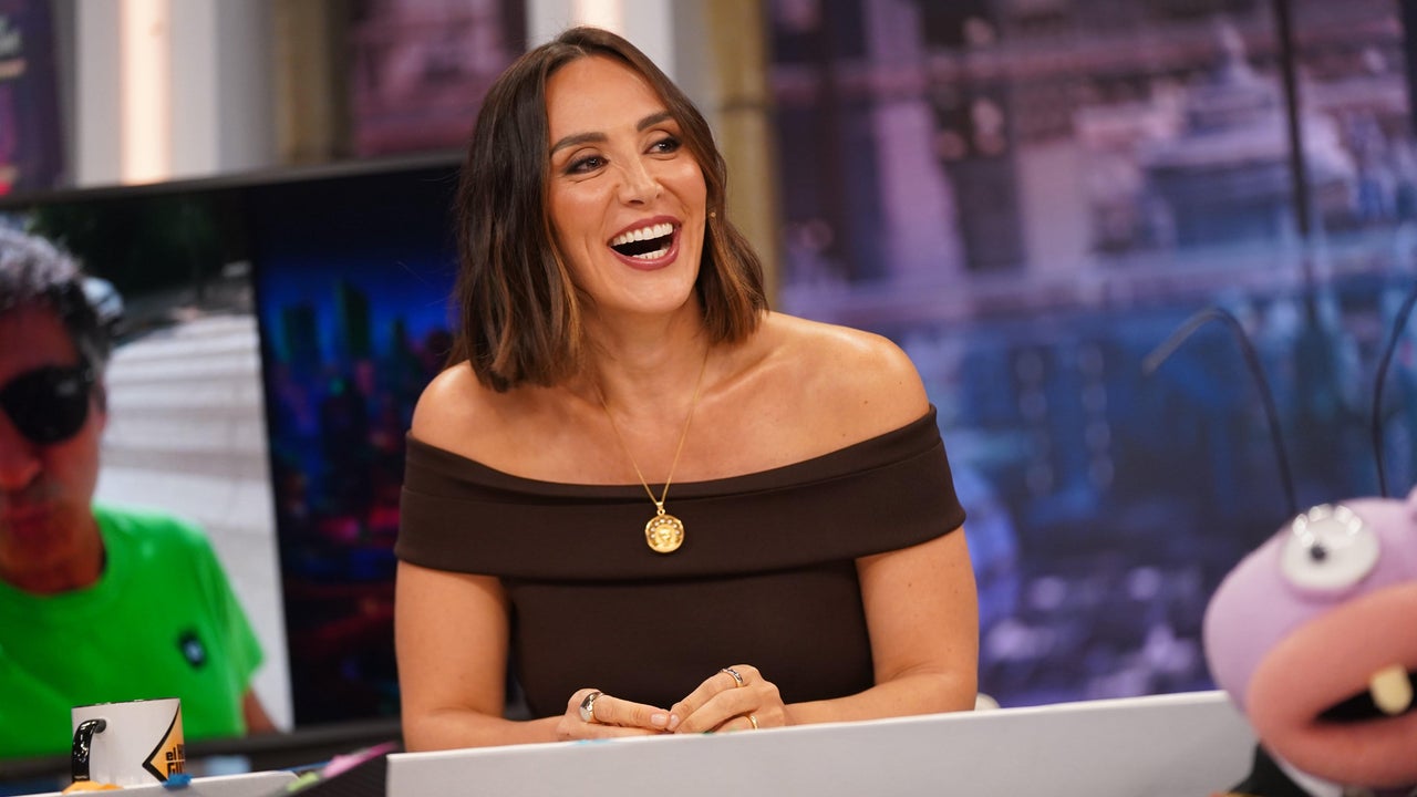 Tamara Falcó regresa a 'El Hormiguero' con el look más otoñal de Mango (y fácil de copiar)