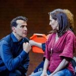 Luis Merlos y Natalia Millán en 'Un dios salvaje'