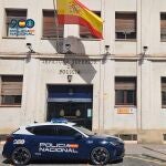 MURCIA.-Sucesos.- Detenidos en Murcia un hombre y una mujer por conducir con matrícula falsa y agredir a policías