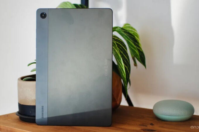 La Galaxy Tab A9+ combina sencillez y fiabilidad en un diseño ligero