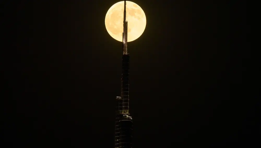 Emirates Lunar Eclipse