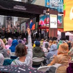 Espectáculo en Times Square honra 400 años de Nueva York y Broadway