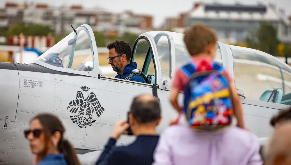 Madrid acoge una nueva exhibición aérea de la mayor colección de aviones históricos de España @ Gonzalo Pérez