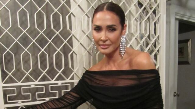 El look de invitada de Vicky Martín Berrocal.