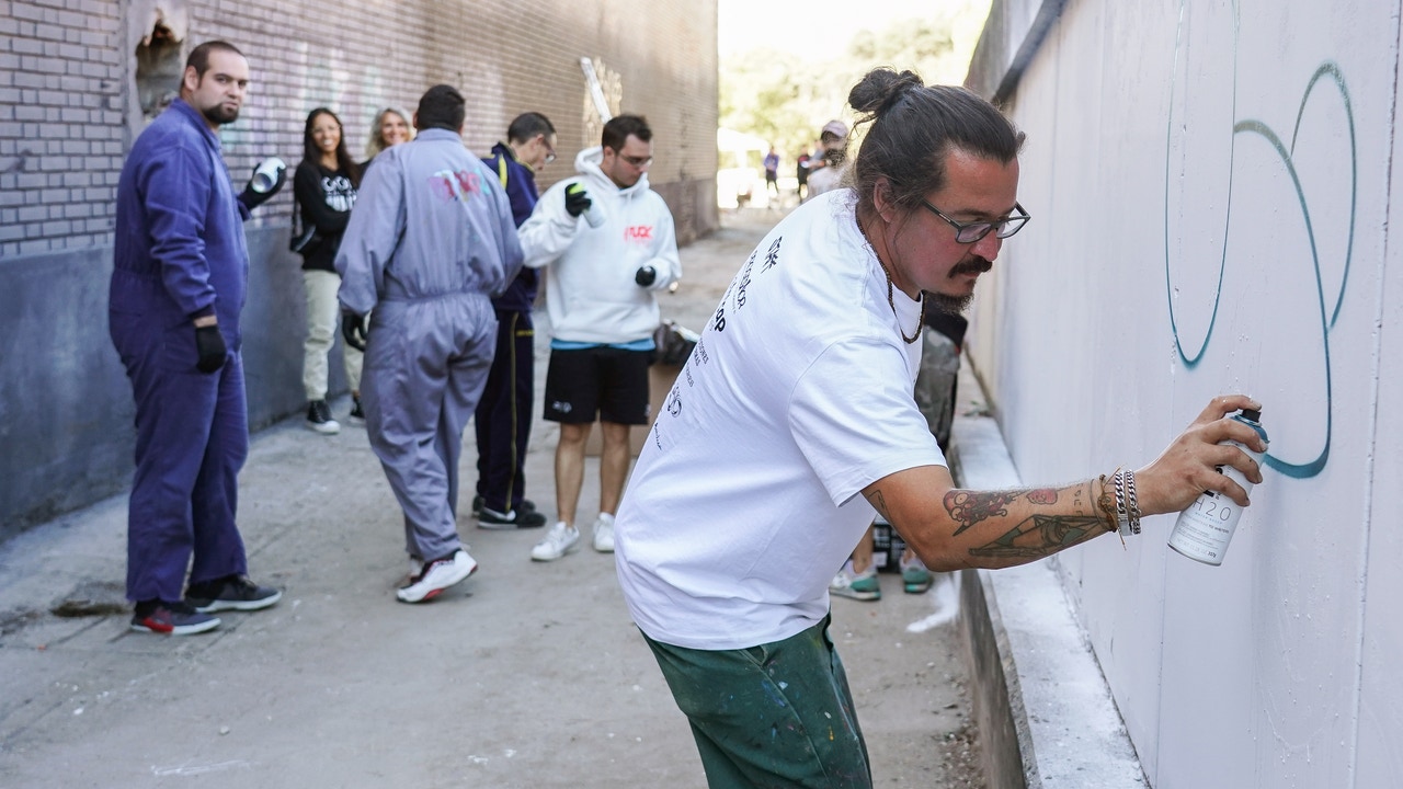 El festival de arte urbano León Jam estrena ubicación junto a la antigua estación de trenes de la capital